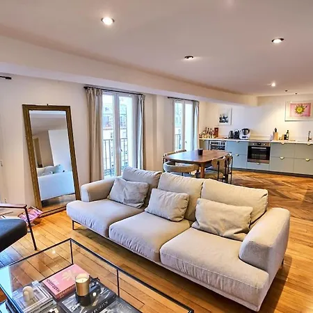 Apartment Magnifique Appartement, Vue Grand Rex